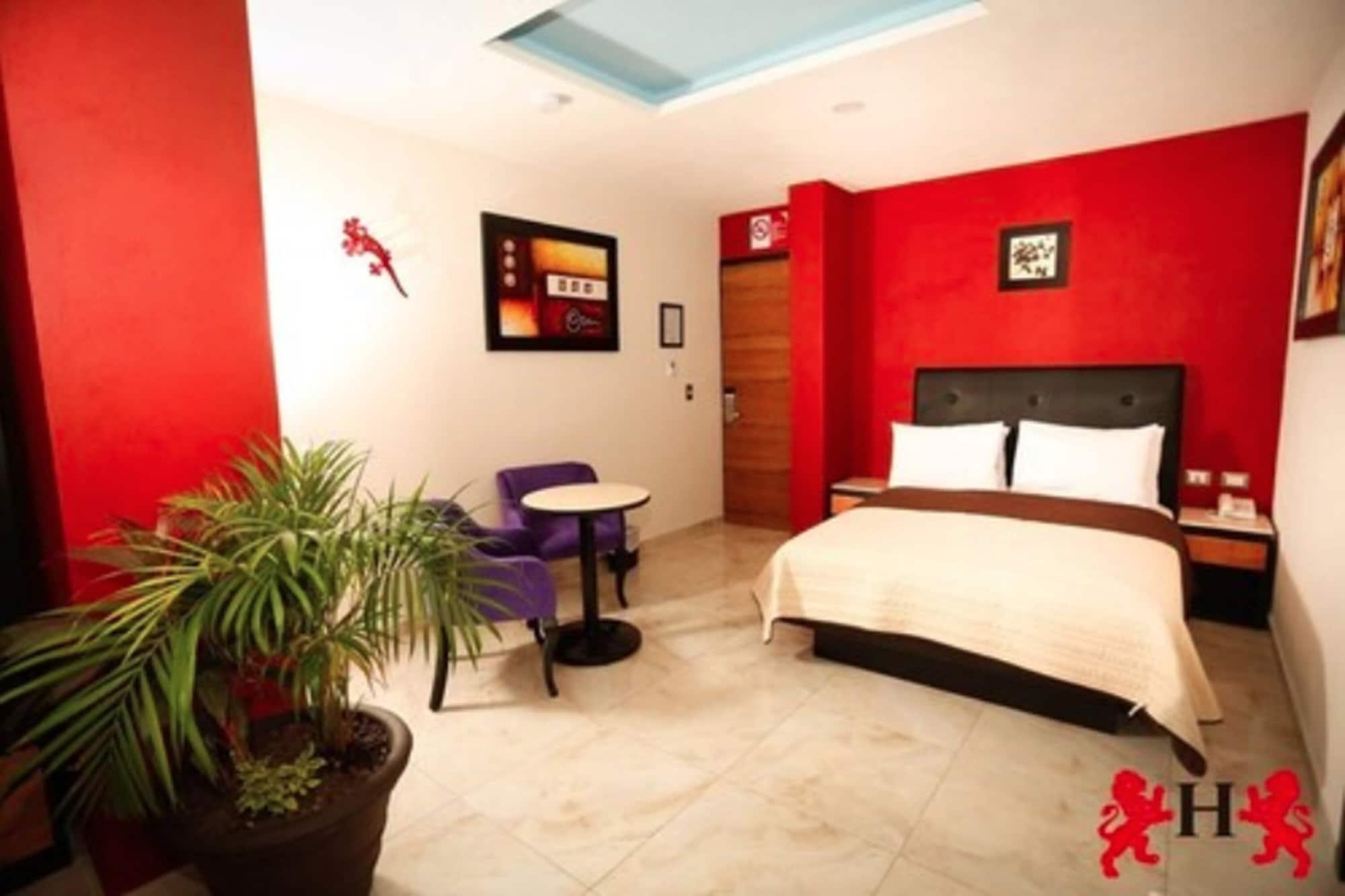 Hotel Leones Puebla Luaran gambar