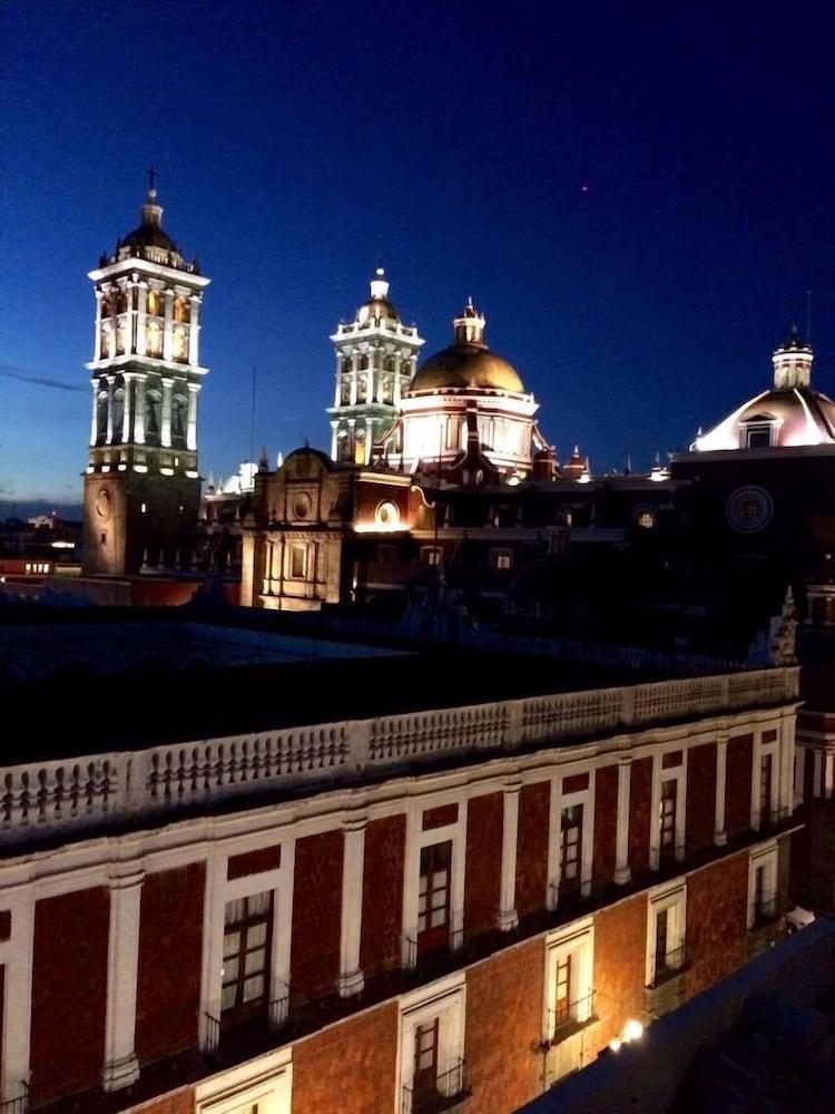 Hotel Leones Puebla Luaran gambar