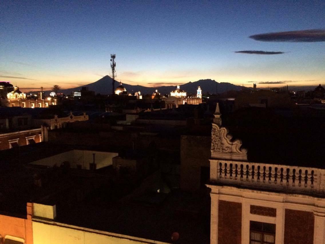 Hotel Leones Puebla Luaran gambar