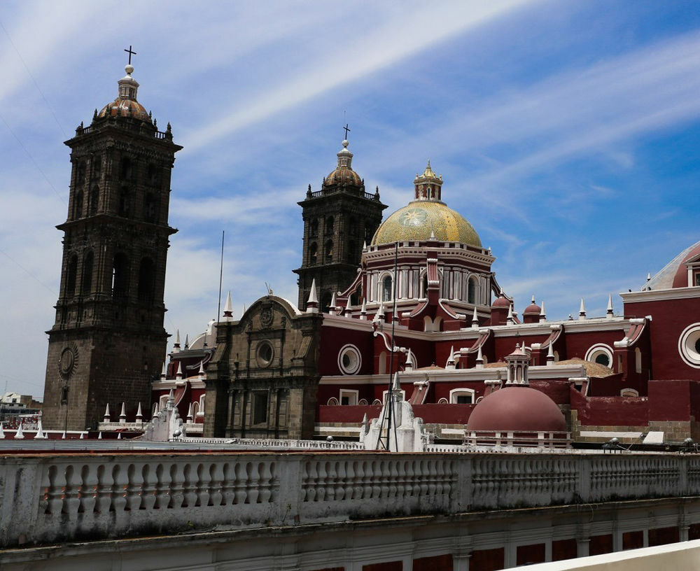 Hotel Leones Puebla Luaran gambar